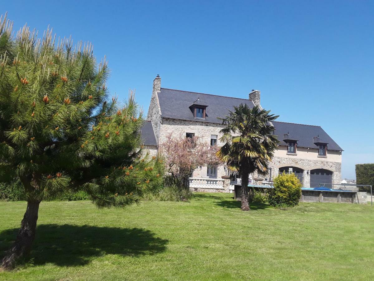 L'Ormelais Vacances Mont-Dol Buitenkant foto
